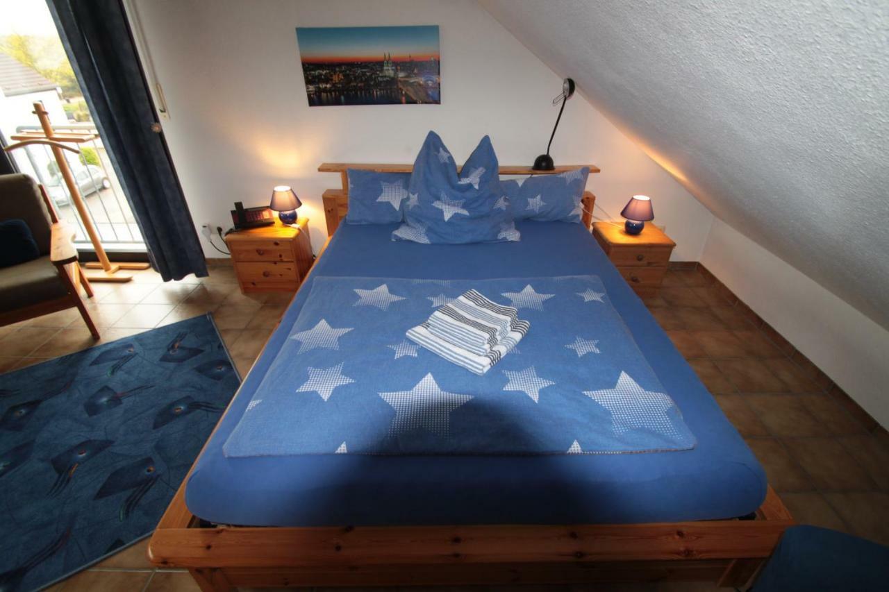 B&B Am See Koeln - Privatzimmer Εξωτερικό φωτογραφία
