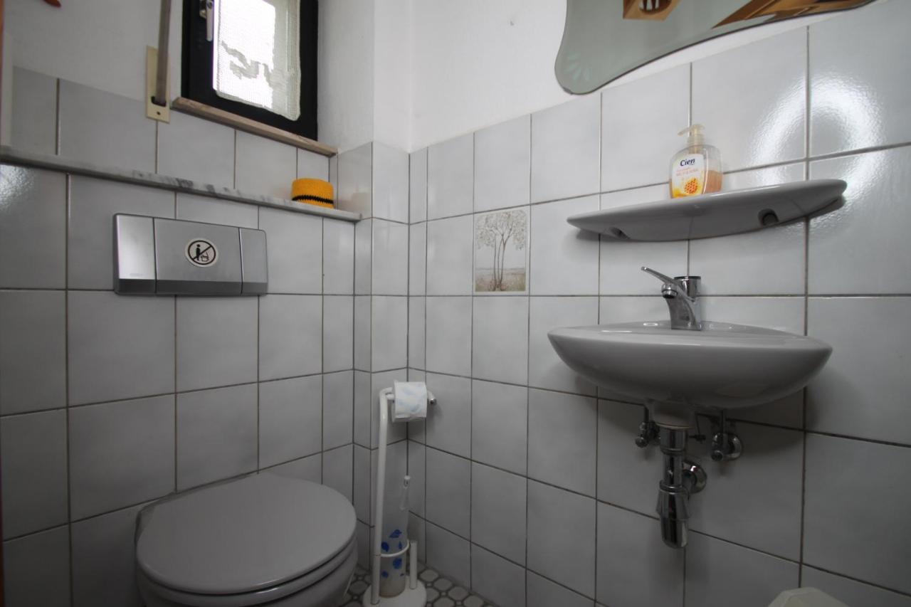 B&B Am See Koeln - Privatzimmer Εξωτερικό φωτογραφία